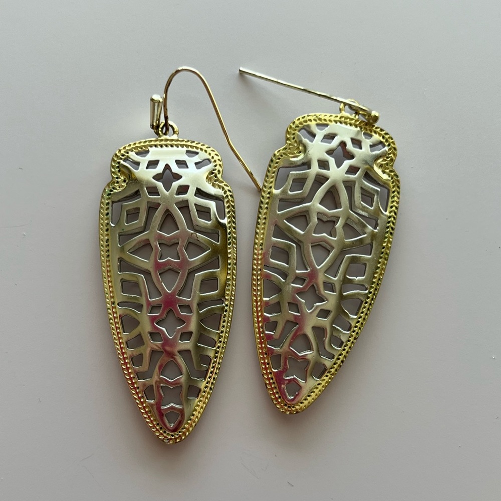 Kendra Scott Sadie Filigree Arrowhead Statement Earrings